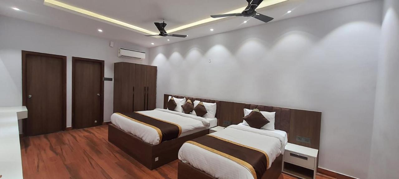Hotel Citrus Lucknow Ngoại thất bức ảnh
